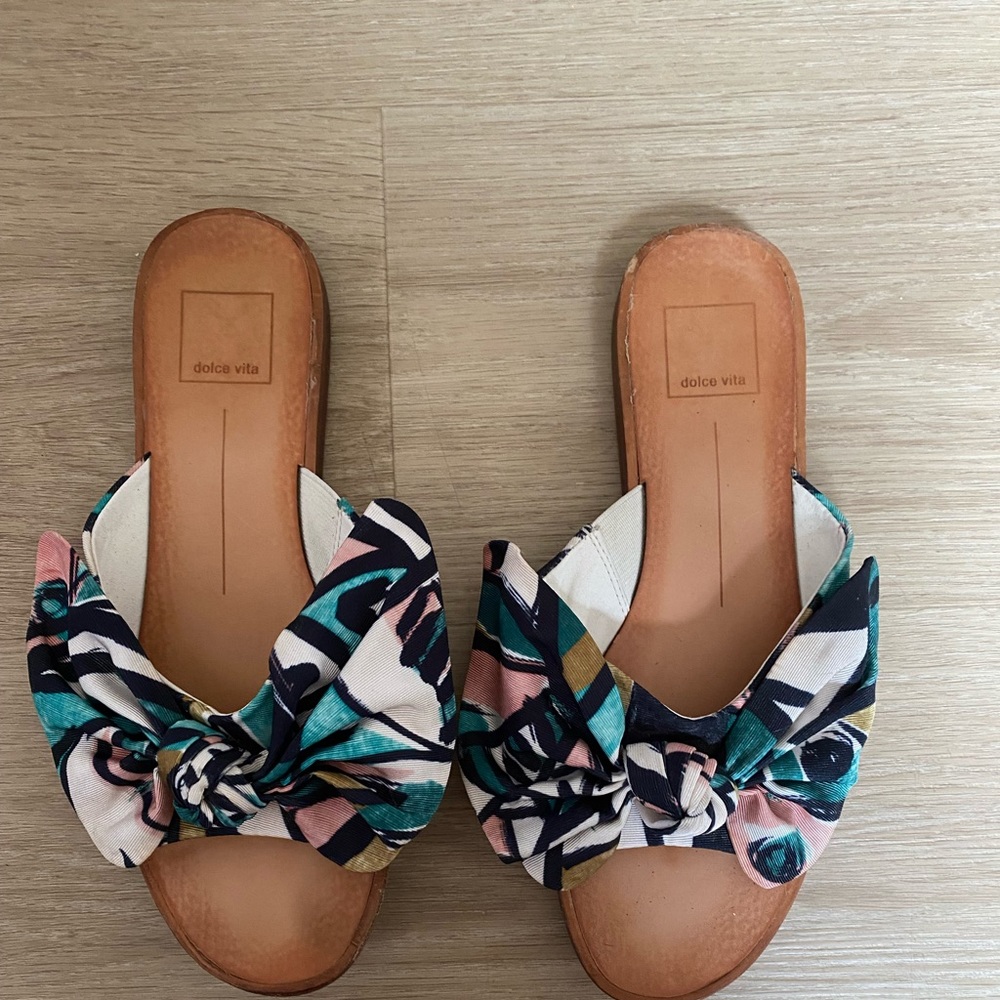 Dolce Vita colorful bow slides